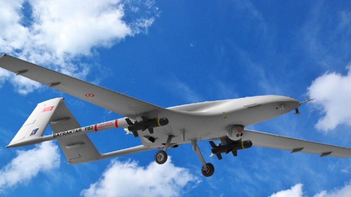 Νυχτερινές υπερπτήσεις τουρκικού drone πάνω από την Κανδελιούσσα και τους Καλόγερους