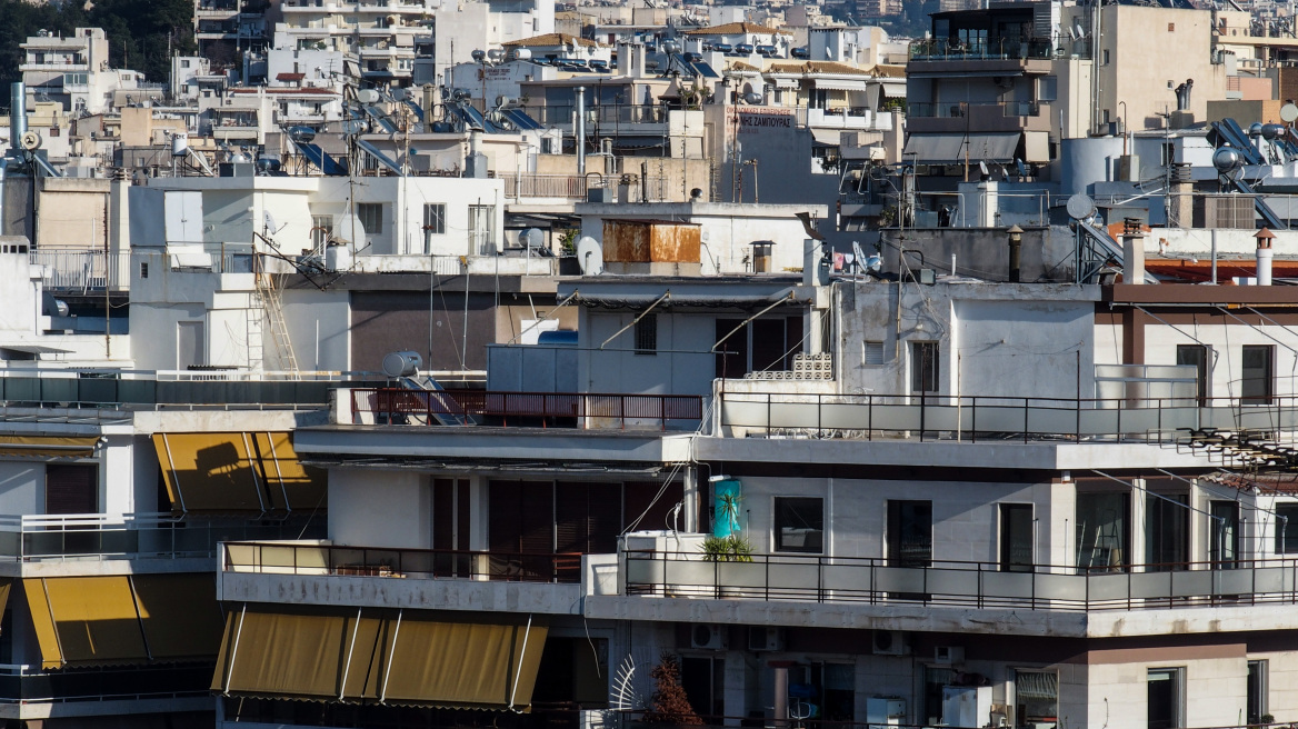 Φτηνά στεγαστικά δάνεια για νέους έως 39 ετών: Οι όροι, τα επιτόκια και τα εισοδηματικά κριτήρια