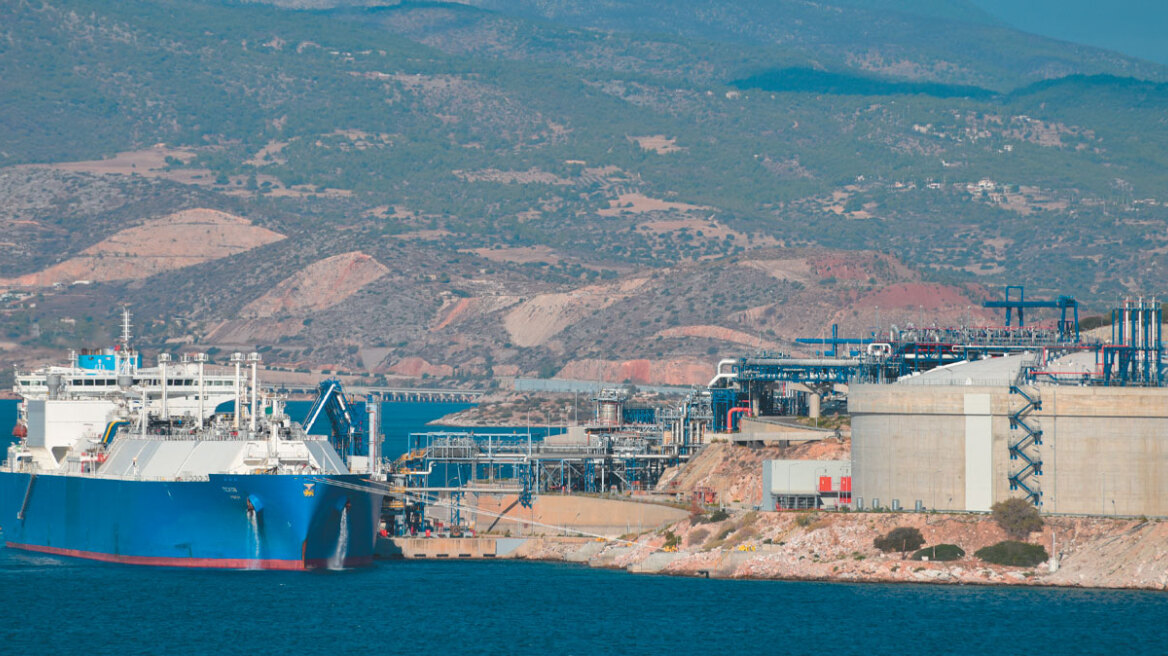 Φυσικό αέριο: Γέμισαν οι αποθήκες LNG στην Ευρώπη και εξαερώνονται 5 δισ. δολάρια