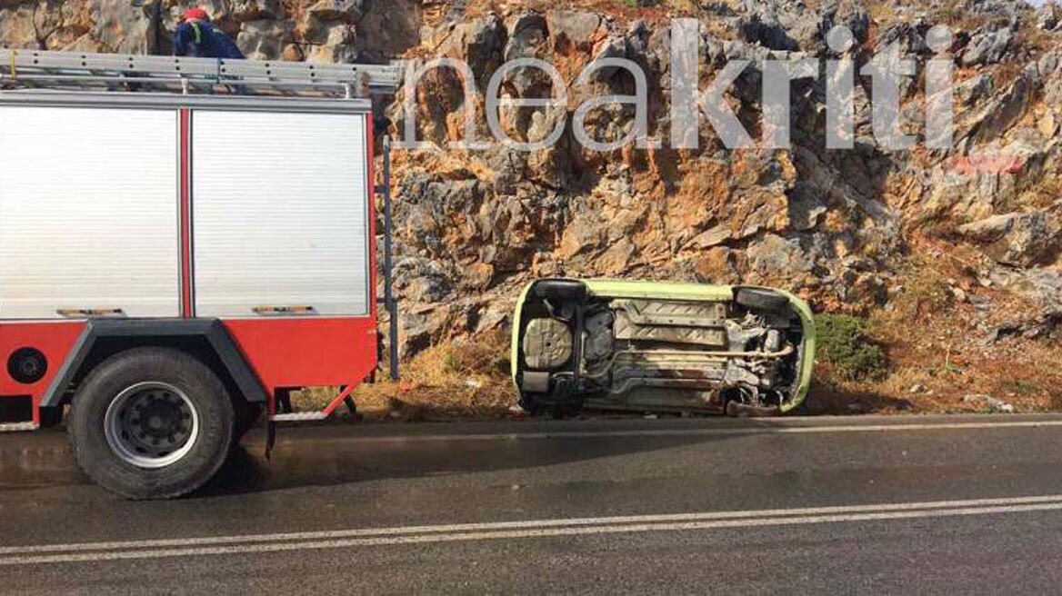 Τροχαίο στο Ηράκλειο Κρήτης -  Σώες απεγκλωβίστηκαν μητέρα και κόρη