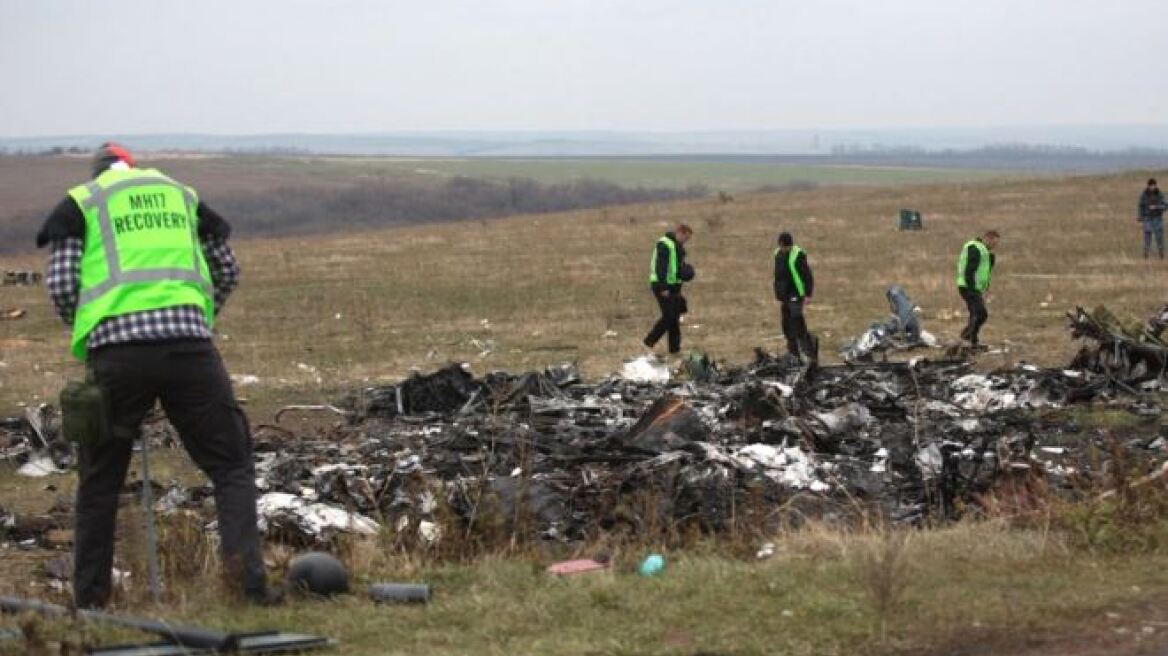 Κατάρριψη πτήσης MH17: Οι οικογένειες των θυμάτων ζητούν να αποσαφηνιστεί ο ρόλος της Ρωσίας 