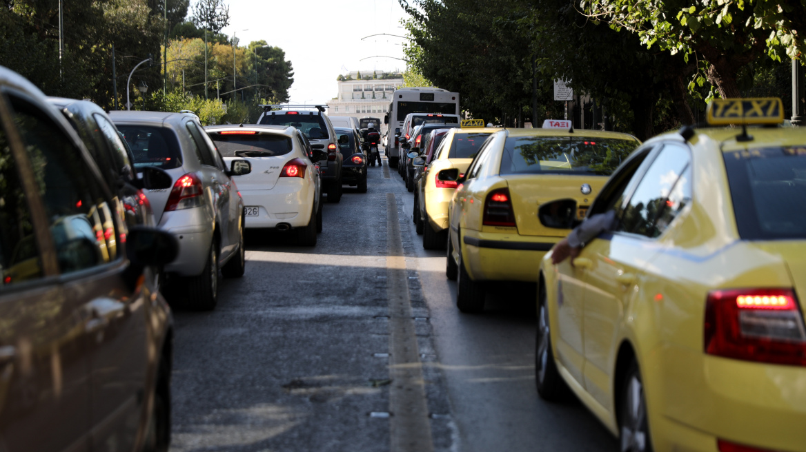 Τέλη κυκλοφορίας 2023: Αναρτήθηκαν στο myCar - Πώς θα τα εκτυπώσετε