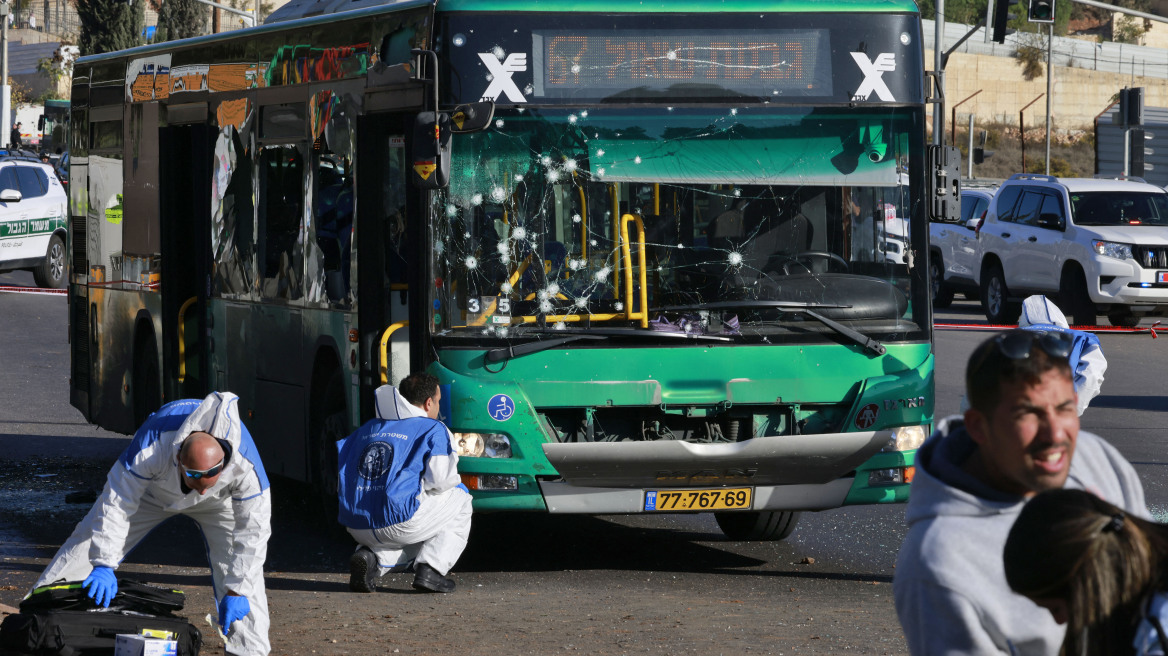 Ιερουσαλήμ: Δύο βόμβες εξερράγησαν κοντά σε στάσεις λεωφορείων - 1 νεκρός, 15 τραυματίες 