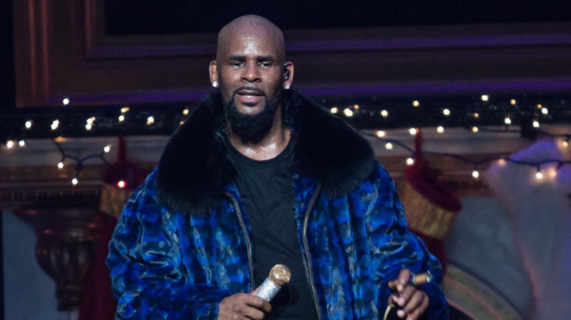 R. Kelly: Αρνείται πως κυκλοφόρησε νέο άλμπουμ μέσα από τη φυλακή - «Είναι συνωμοσία»