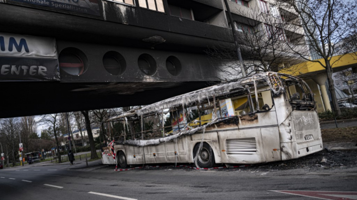 Γερμανία: «Βίαιη άρνηση ενσωμάτωσης» ορισμένων νεαρών μεταναστών διαπιστώνει η υπουργός Εσωτερικών