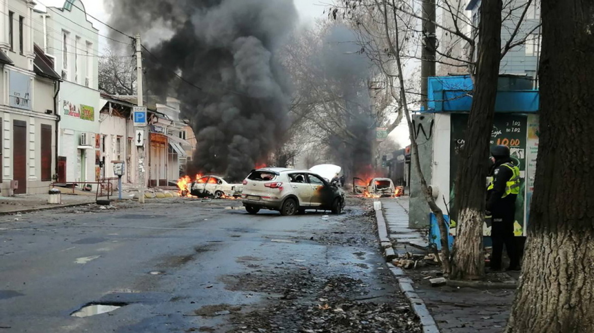 Πόλεμος στην Ουκρανία - Ρωσία: Καταγγέλλει βομβαρδισμούς κατά των στρατιωτικών θέσεών της στις προσαρτηθείσες περιοχές