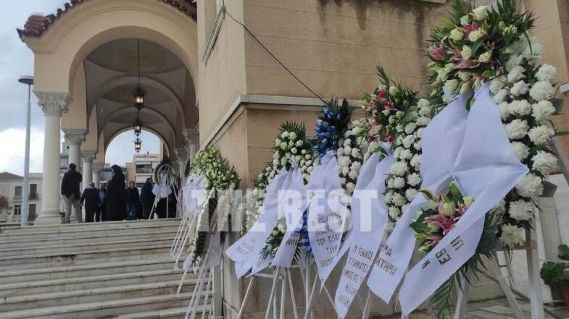 Σε κλίμα οδύνης η κηδεία του Παναγιώτη Τζένου στην Πάτρα