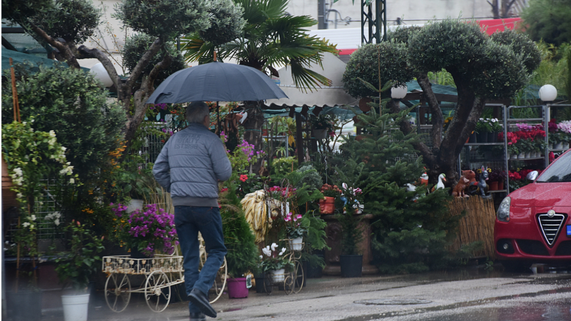  Καιρός: Τοπικές βροχές σήμερα και στα νότια μεμονωμένες καταιγίδες