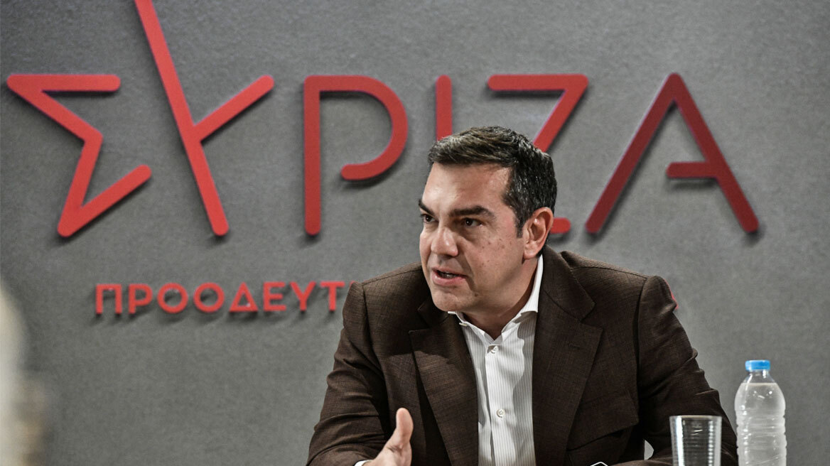 Παρακολουθήσεις: Στα γραφεία της ΑΔΑΕ ο Αλέξης Τσίπρας