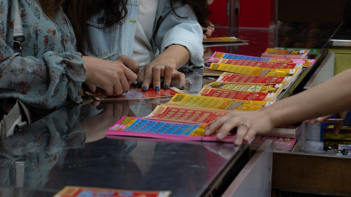 Κίνα: Μεγάλη ετήσια αύξηση κατέγραψαν οι πωλήσεις λαχείων το 2022