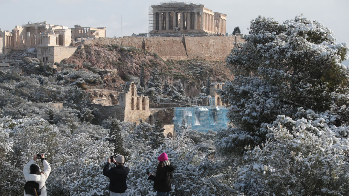 Καιρός: Πέρασε το πρώτο «κύμα» κακοκαιρίας - Επιδείνωση το βράδυ «βλέπουν» οι μετεωρολόγοι