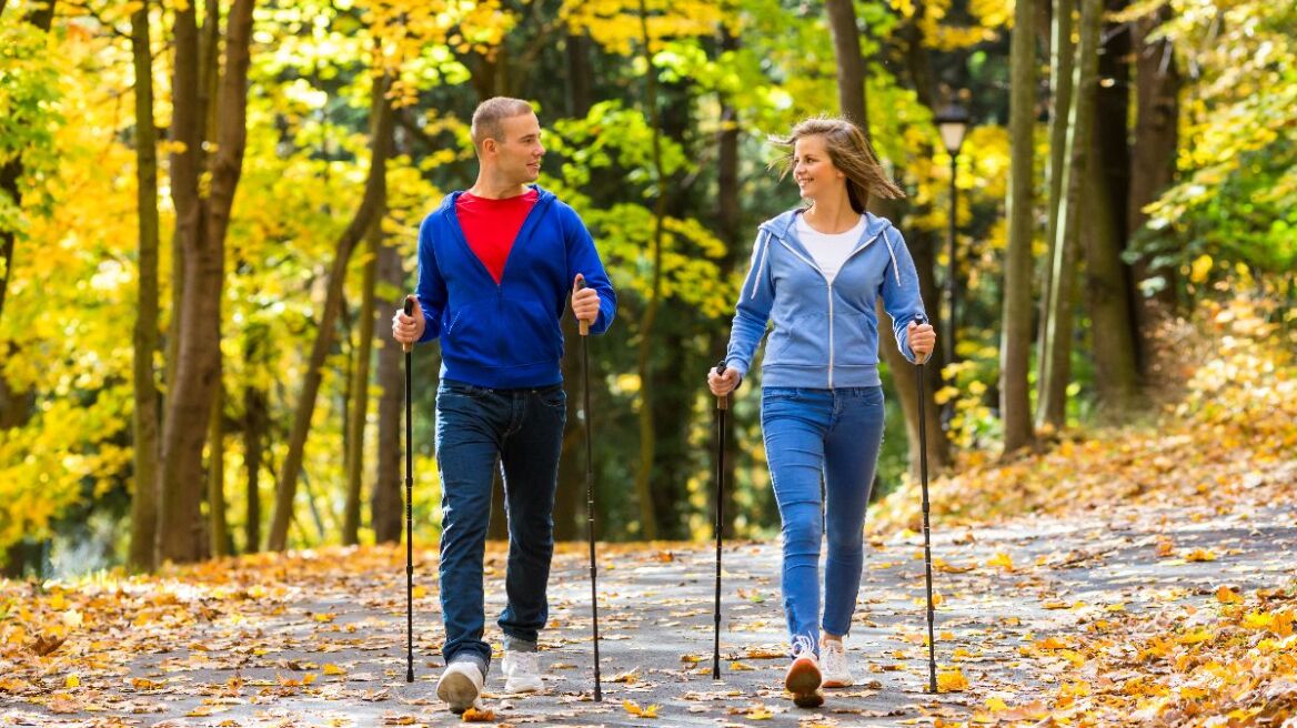 Nordic walking: Το περπάτημα που ρίχνει την πίεση και δυναμώνει την καρδιά