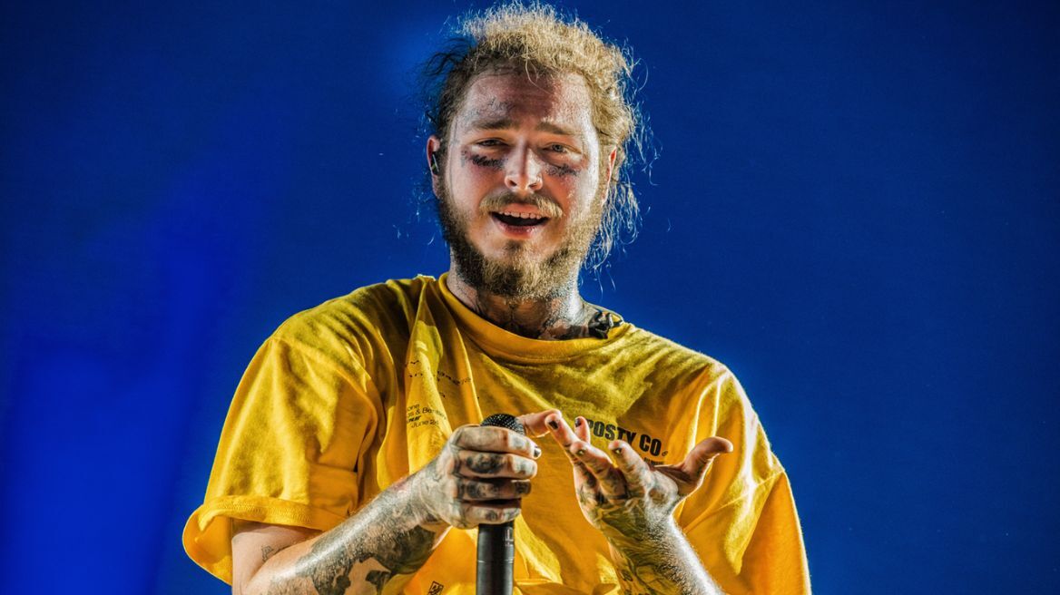 Post Malone: «Έφαγε» πόρτα σε μπαρ της Αυστραλίας λόγω των τατουάζ του