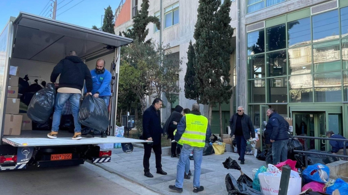 Παλαιό Φάληρο: Συγκεντρώθηκαν 15 τόνοι ανθρωπιστικής βοήθειας για τους σεισμόπληκτους Τουρκίας και Συρίας