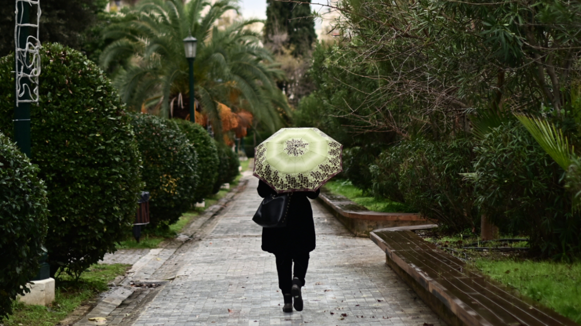 Καιρός: Σποραδικές βροχές σήμερα στα ανατολικά και νότια