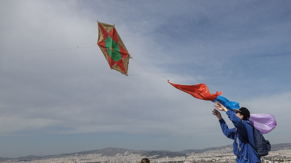 Καθαρή Δευτέρα: Προσοχή στο πέταγμα του χαρταετού - Οι οδηγίες ΑΔΜΗΕ – ΔΕΔΔΗΕ