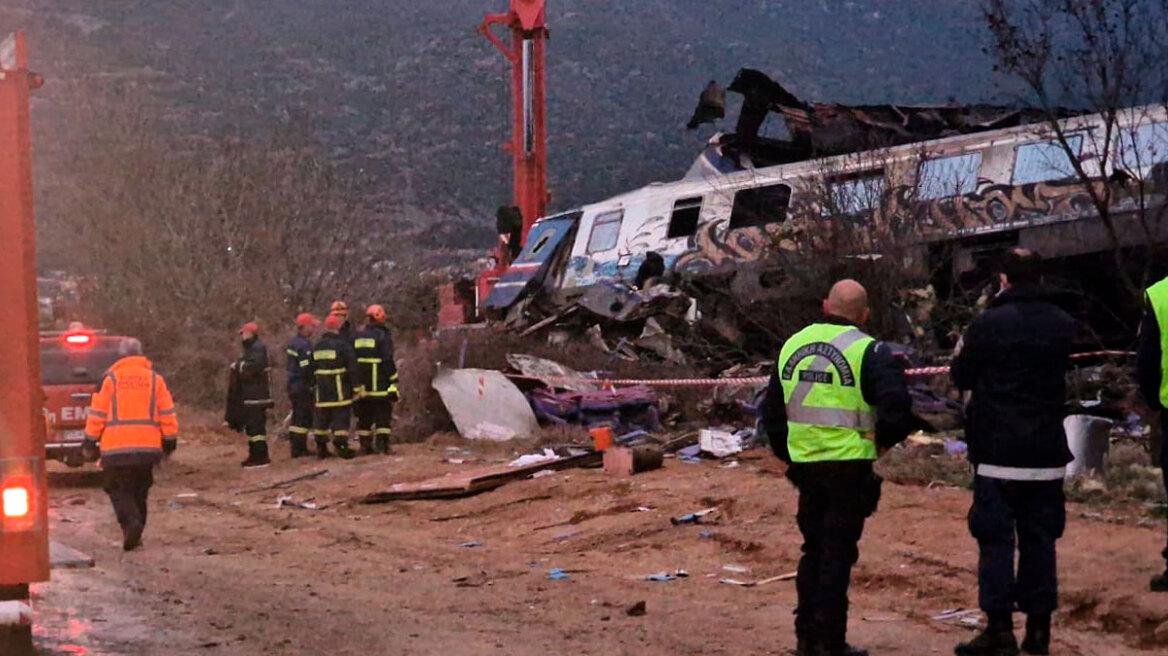 Σύγκρουση τρένων στη Λάρισα: Στους 32 οι νεκροί - 66 τραυματίες