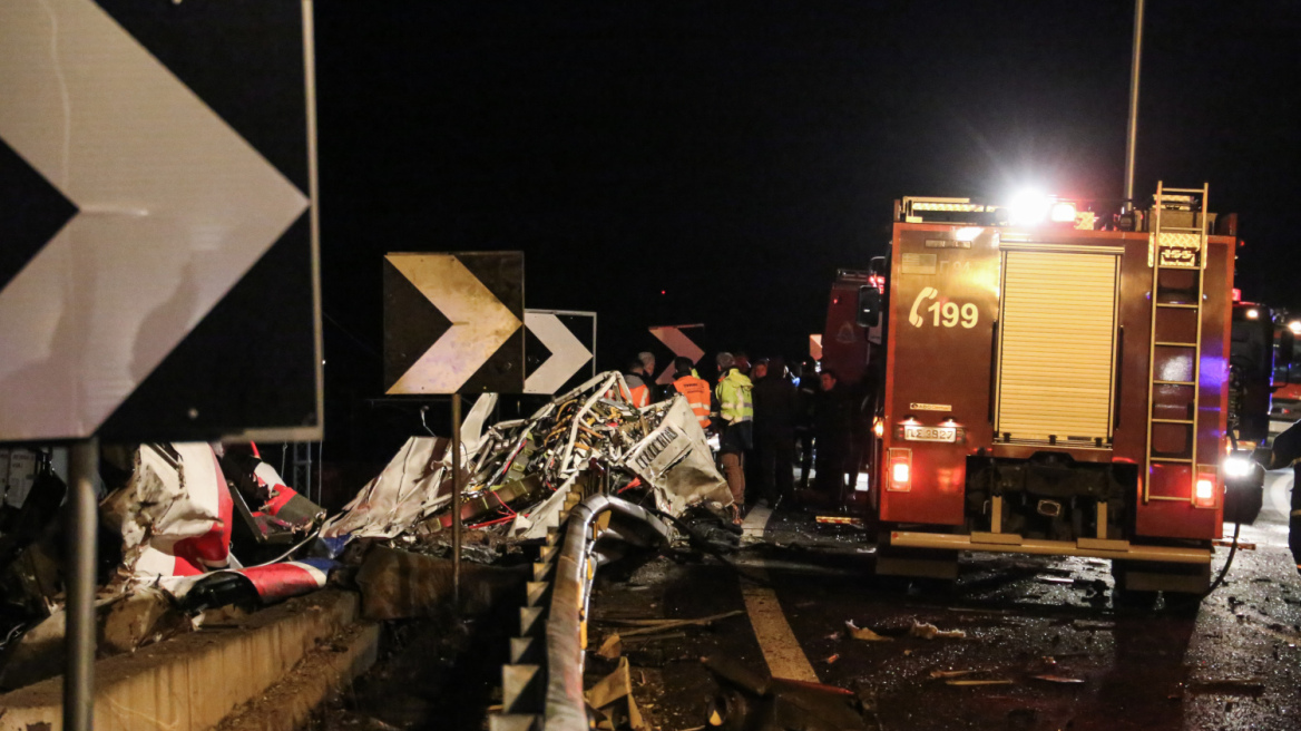 Σύγκρουση τρένων στη Λάρισα: «Δεν υπήρχε φρενάρισμα, ο αδελφός μου βγήκε από ένα σπασμένο τζάμι»