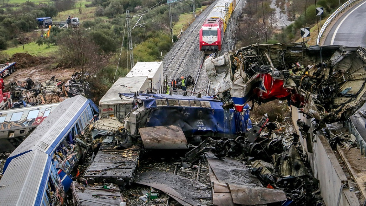 Σύγκρουση τρένων στη Λάρισα: Νέα προθεσμία για αύριο έλαβε να απολογηθεί ο σταθμάρχης 