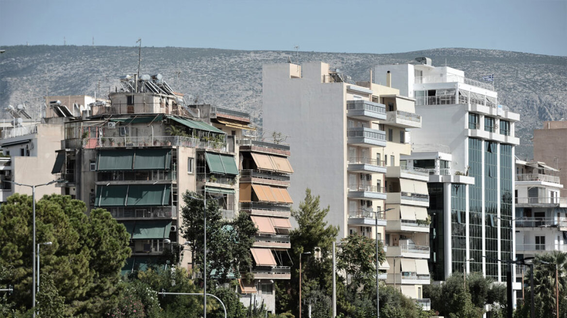 Δεκατρείς βουλευτές της ΝΔ απέσυραν τροπολογία που είχαν καταθέσει για την εκτός σχεδίου δόμηση - Πήραν διαβεβαιώσεις από τον Μπούγα