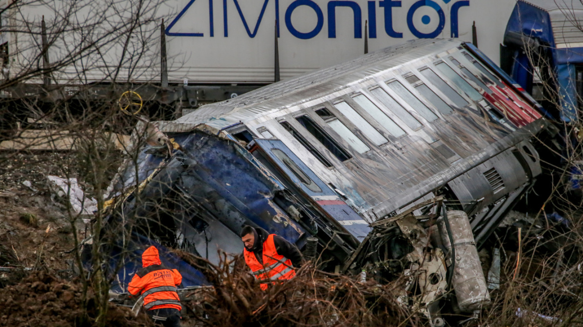 Σύγκρουση τρένων στη Λάρισα - Δικηγόρος οικογένειας 28χρονου θύματος: Θα στραφούμε κατά παντός υπευθύνου