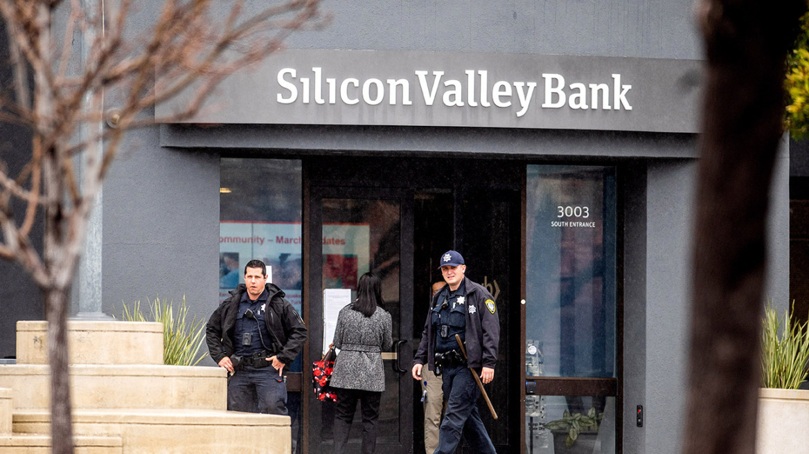 Κατάρρευση της Silicon Valley Bank: Έρευνα από την αμερικανική Δικαιοσύνη - Στο στόχαστρο η πώληση μετοχών