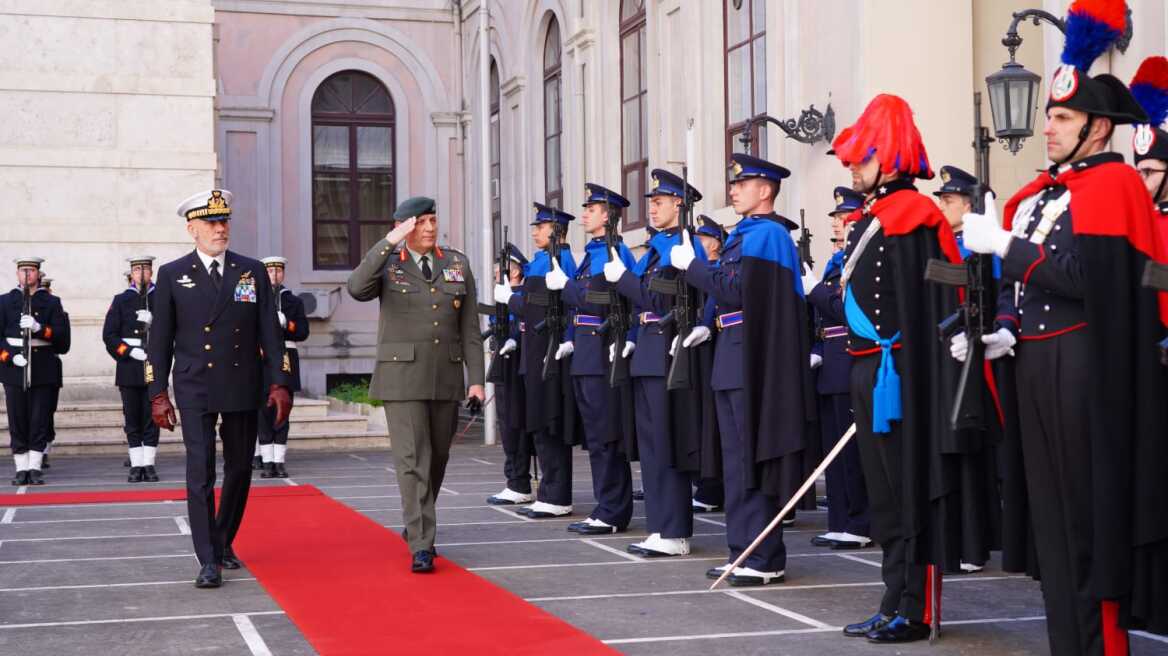 Επίσκεψη του Αρχηγού ΓΕΕΘΑ στην Ιταλία - Δείτε φωτογραφίες