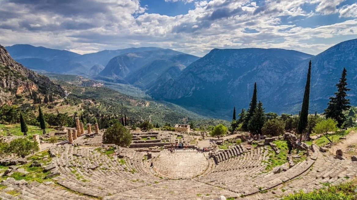 Αρχαία θέατρα στην Ελλάδα που πρέπει να επισκεφθείτε -Πλην της Επιδαύρου