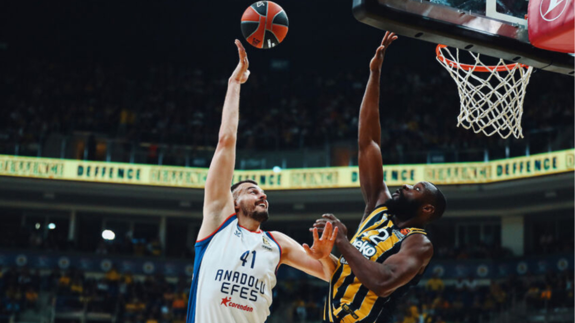 Euroleague: Η Φενέρ «αποκαθήλωσε» την Εφές, απειλήθηκε σύρραξη στο φινάλε - Δείτε βίντεο