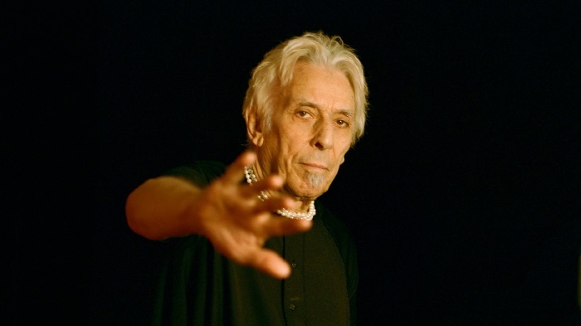 John Cale: Η λαμπρή μουσική διαδρομή της ψυχής των Velvet Underground που έρχεται στο Ηρώδειο