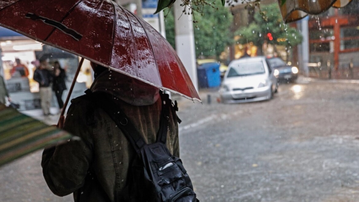 Καιρός: Ισχυρές καταιγίδες και χαλάζι τις επόμενες ώρες με επικίνδυνα φαινόμενα σε Κεντρική Ελλάδα και Πελοπόννησο