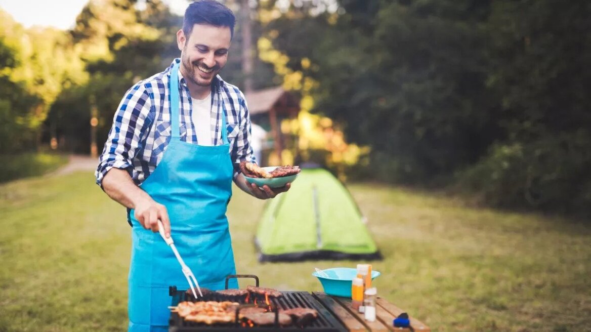 Σας αρέσει το barbeque; Γιατί αυτή η συνήθεια μπορεί να απειλήσει τις αρθρώσεις σας