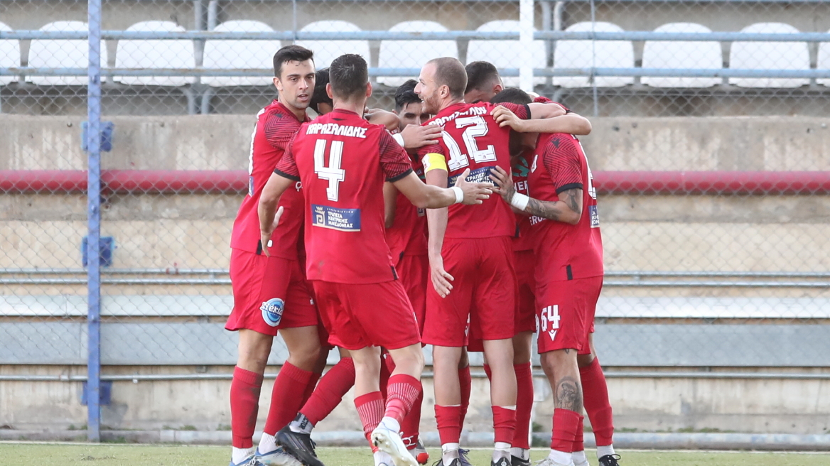 Super League 2, Αναγέννηση Καρδίτσας - Πανσερραϊκός 0-0: Επέστρεψαν μετά από 12 χρόνια στα σαλόνια οι Σερραίοι 