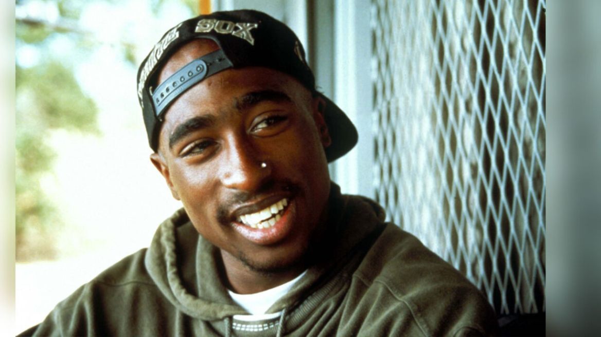 Tupac: Σε δημοπρασία το δαχτυλίδι που σχεδίασε λίγο πριν τον σκοτώσουν