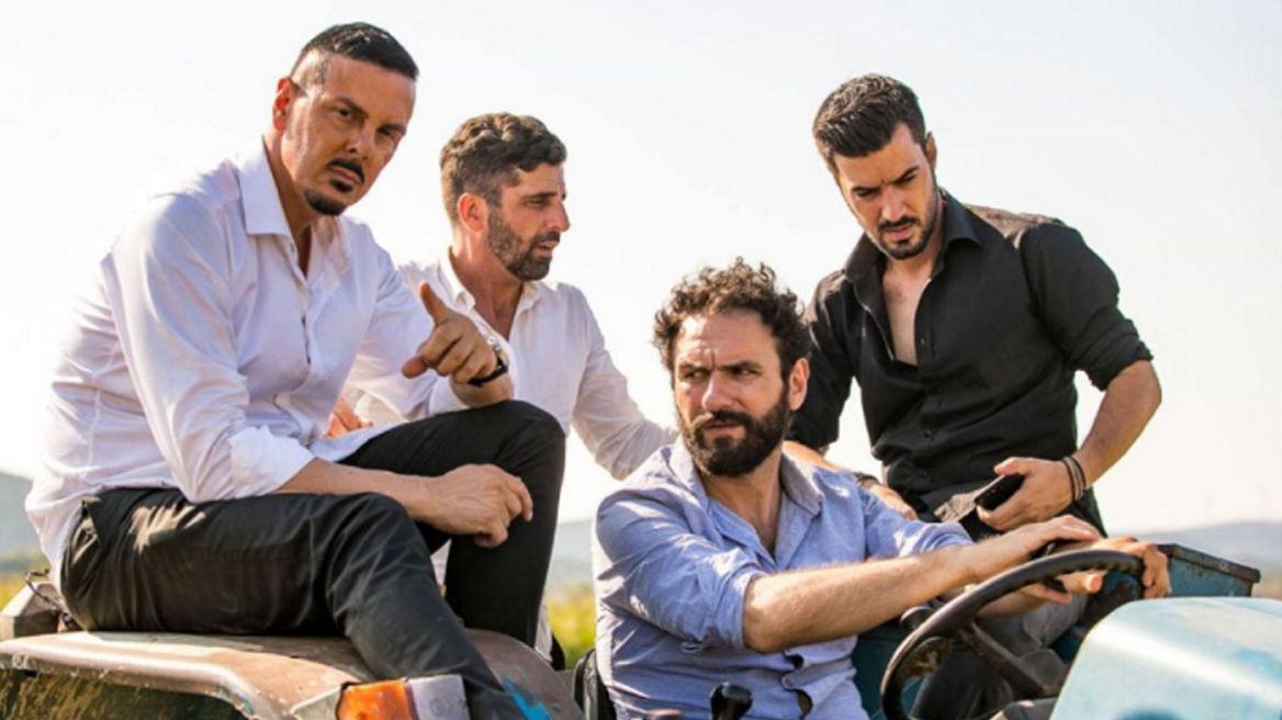 The Bachelor: Μετά το «Maestro», έκανε την είσοδό του στο Netflix