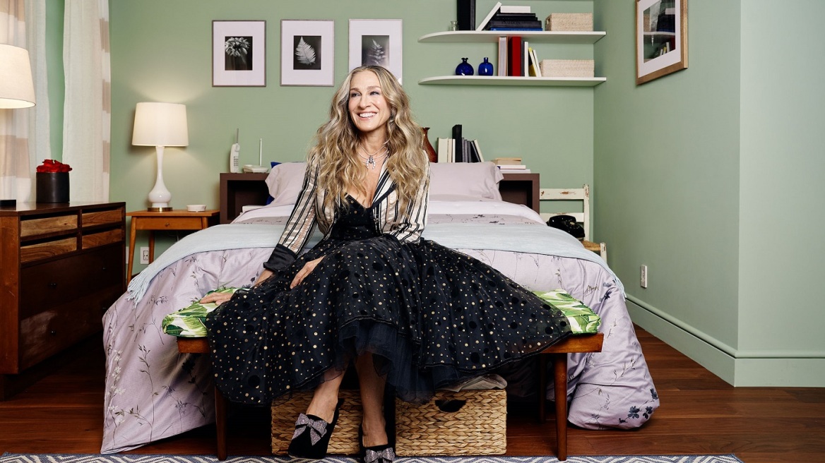 Γιατί η Sarah Jessica Parker θα είναι για πάντα η Carrie Bradshaw, σε όποια άλλη σειρά ή ταινία κι αν πρωταγωνιστήσει; 