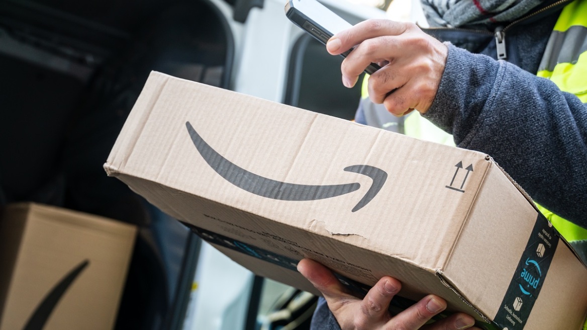 Amazon: Σε 48ωρη απεργία κατεβαίνουν οι εργαζόμενοι στην αποθήκη της Λειψίας - Ζητούν αυξήσεις μισθών