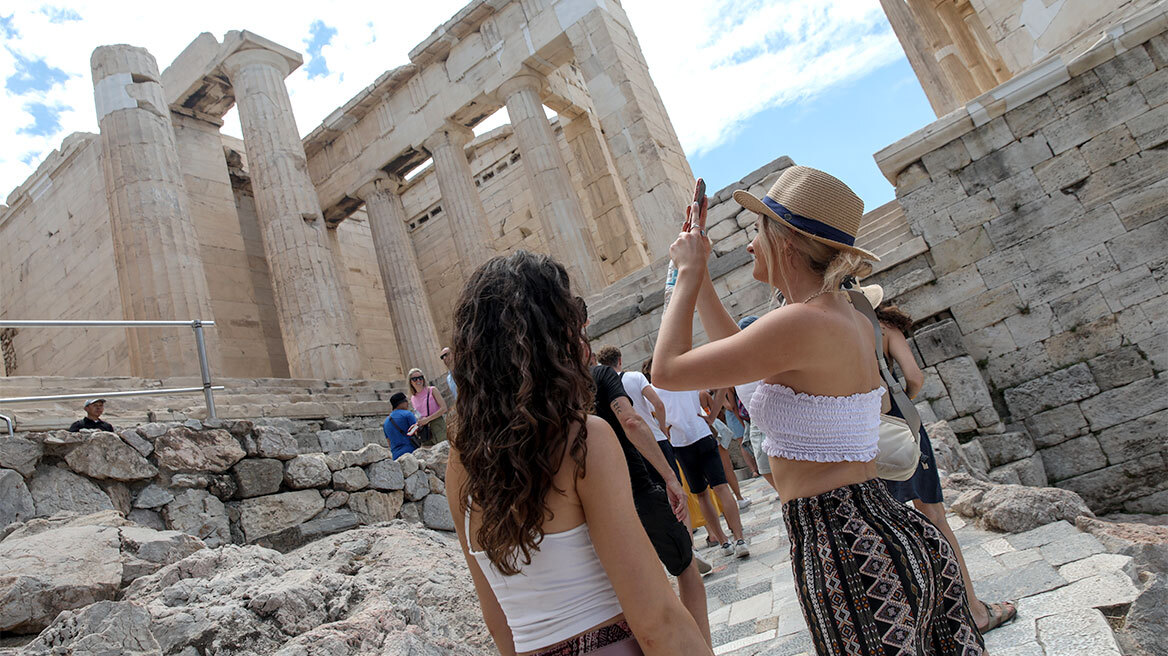 ΥΠΠΟ: Προληπτικά μέτρα προστασίας στους αρχαιολογικούς χώρους, ενόψει του επικείμενου καύσωνα