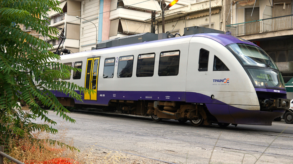 Hellenic Train: Αποκαταστάθηκε η γραμμή του προαστιακού προς Κιάτο