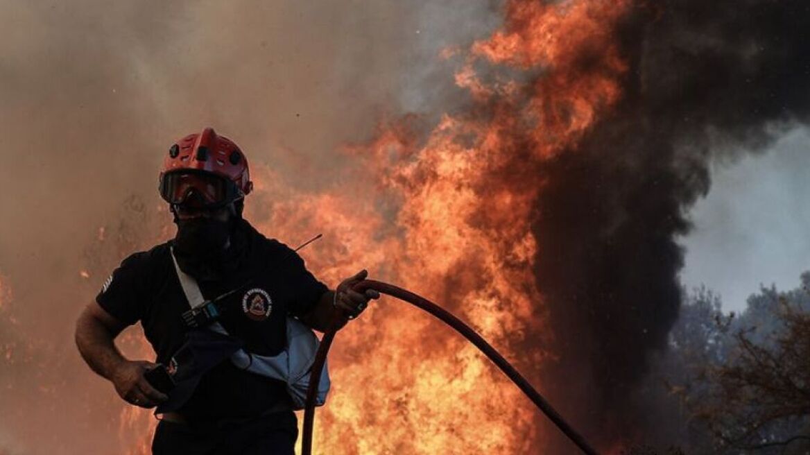 Φωτιά Κερατέα: Άμεση κατάσβεση της πυρκαγιάς - Πληροφορίες για εμπρησμό