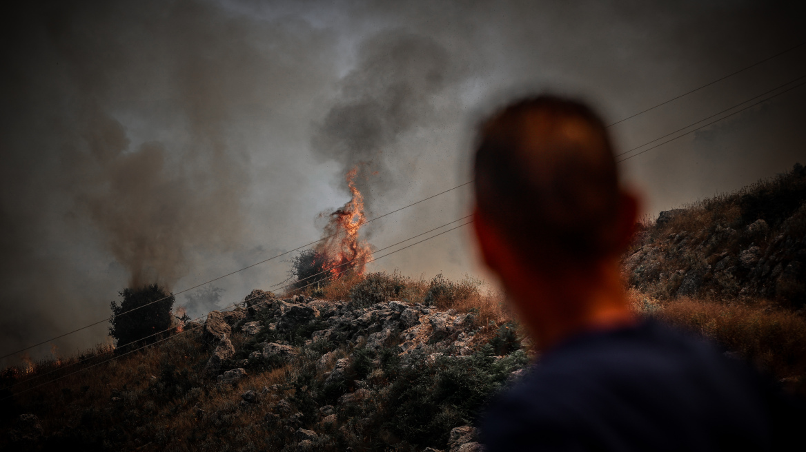 Πολύ υψηλός κίνδυνος πυρκαγιάς για σήμερα σε εννέα περιφέρειες