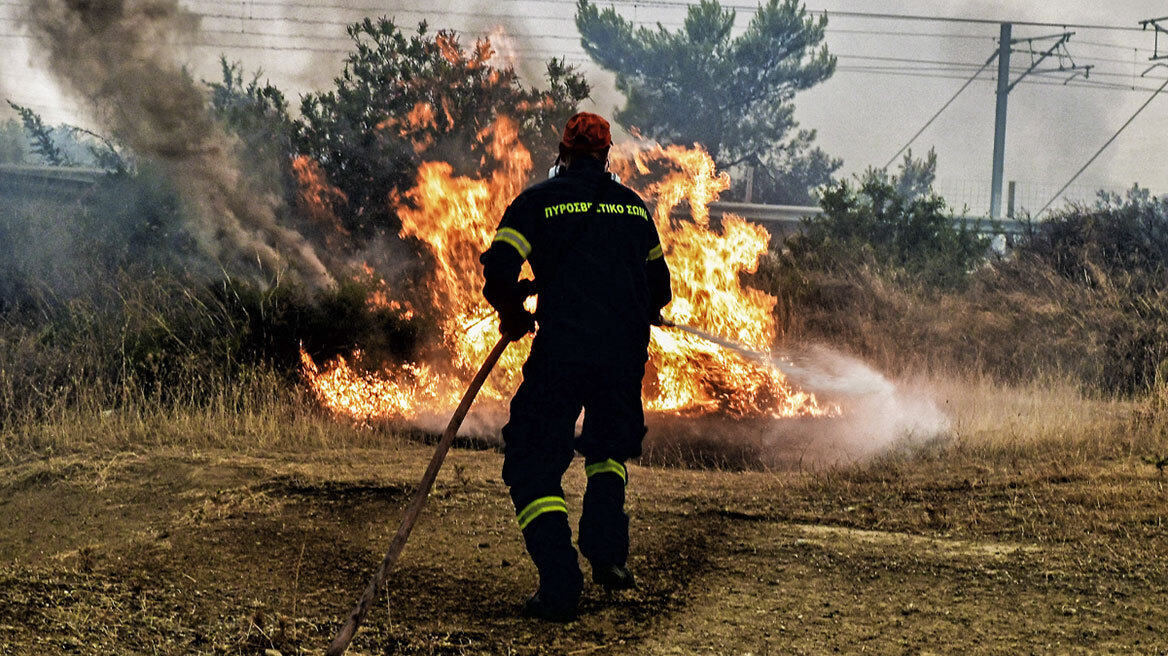 Νέα φωτιά στη Χαλκιδική, στην περιοχή του Αγίου Νικολάου 