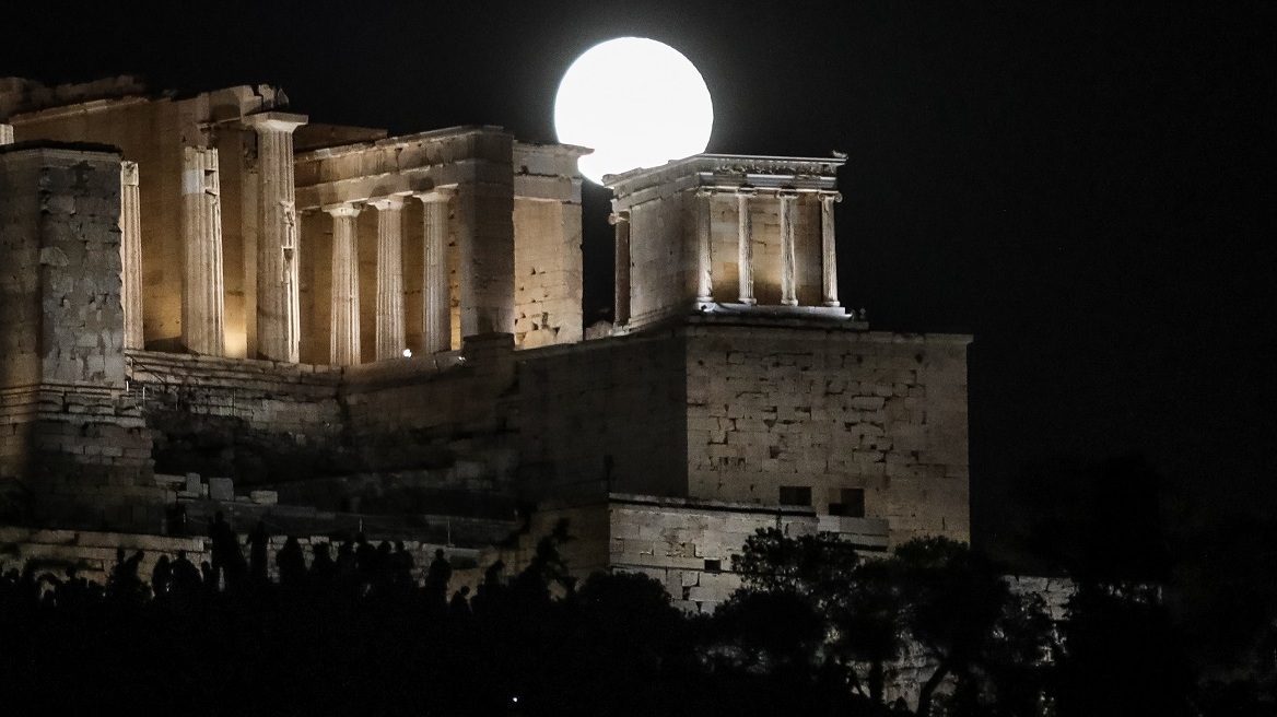 Πανσέληνος: Οι εκδηλώσεις σε μνημεία και αρχαιολογικούς χώρους ανά την Ελλάδα - Πού είναι ελεύθερη η είσοδος