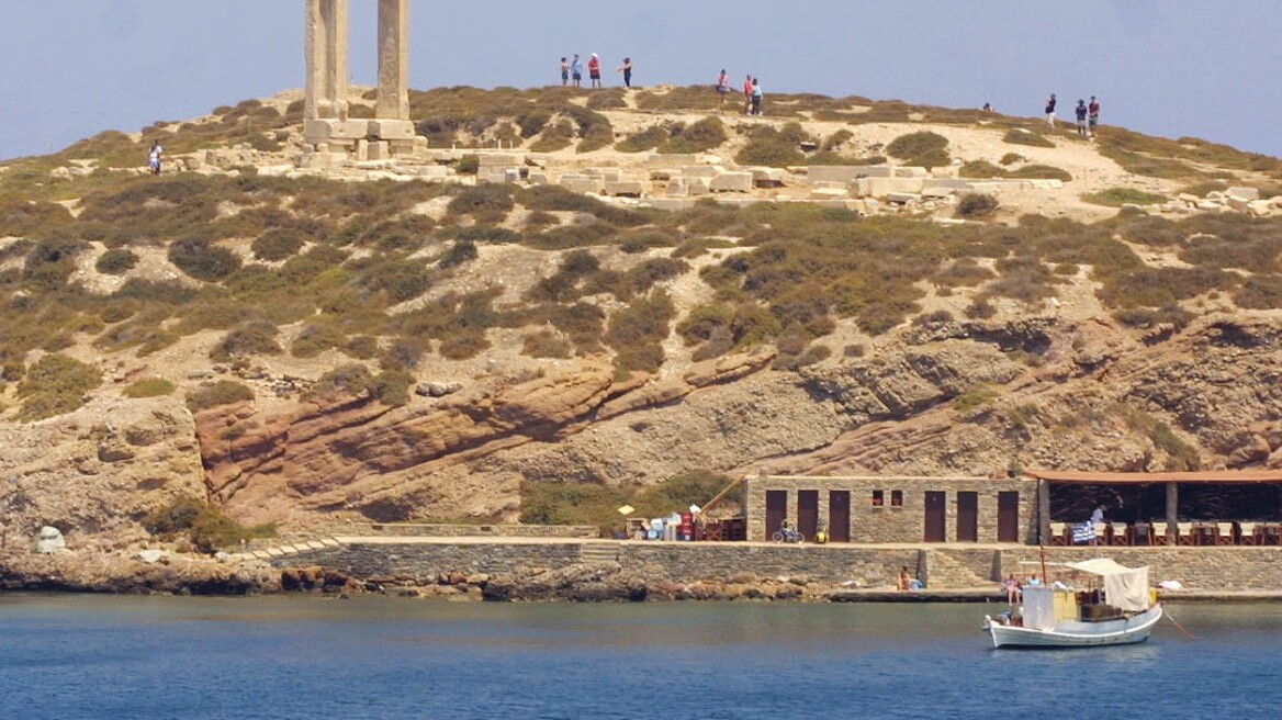 Τα 21 ελληνικά νησιά που επιλέγουν φέτος το καλοκαίρι οι Γερμανοί - Top επιλογές Σύρος και Νάξος