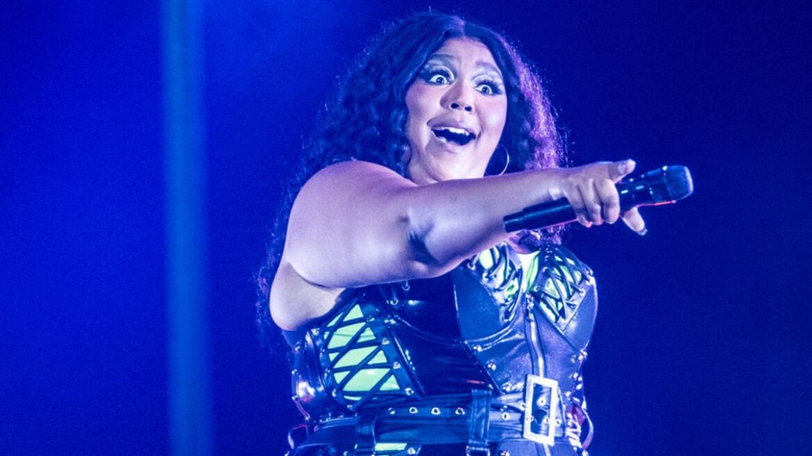 Lizzo: Νέες καταγγελίες εις βάρος της για «σεξουαλικά φορτισμένο περιβάλλον» και «αδυναμία πληρωμής των εργαζομένων»