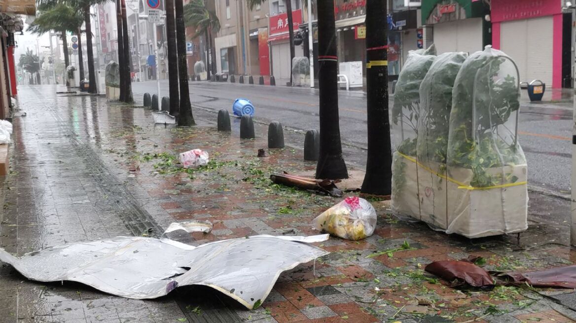 Ο τυφώνας Χανούν πλήττει τη νότια Ιαπωνία και τη Νότια Κορέα - Δείτε βίντεο