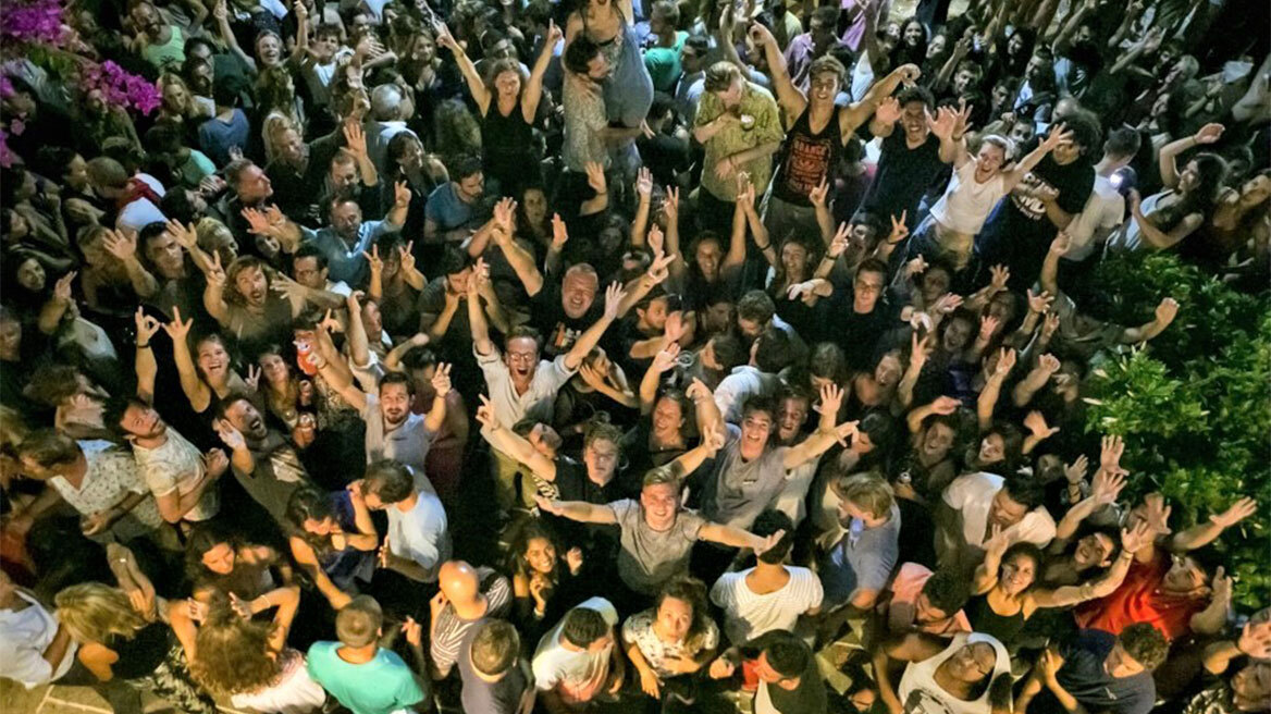 Street party στη Σίφνο