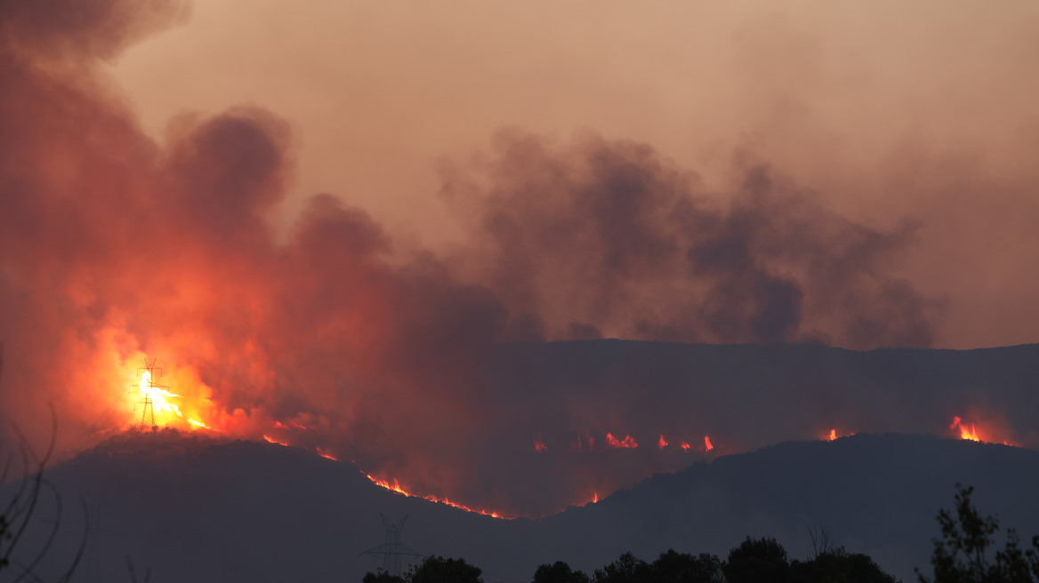 Ροδόπη: Μήνυμα ετοιμότητας από το 112 για τον Ίασμο - Κάηκαν σπίτια