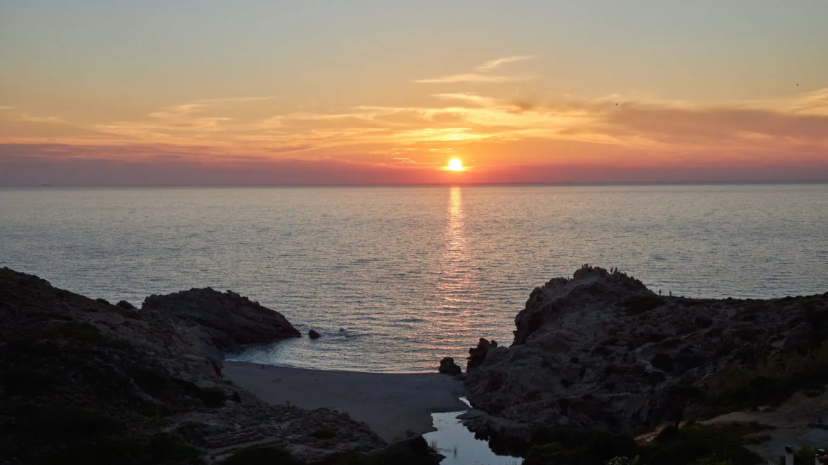 Ικαρία: Τα σημεία που πρέπει να επισκεφθείτε πριν φύγετε από το νησί 