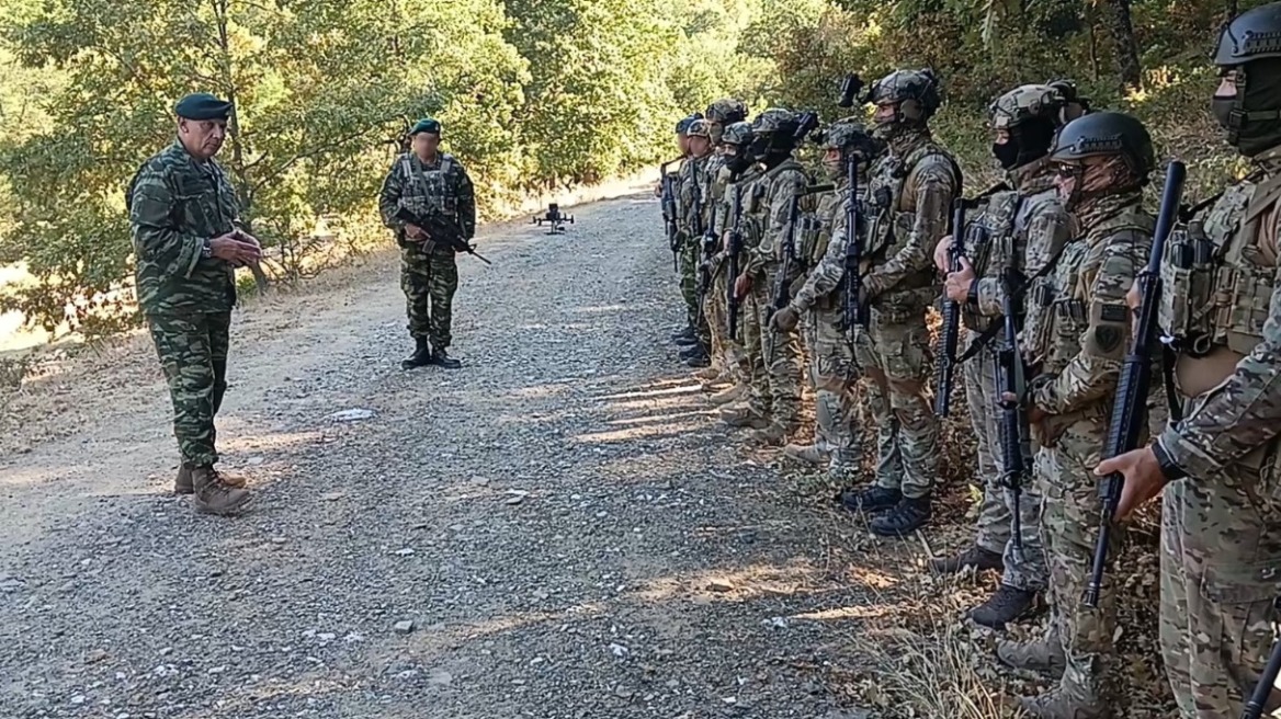 Επίσκεψη Φλώρου στον Έβρο για πυρκαγιές και μεταναστευτικό - Σε επιφυλακή το Δ' Σώμα Στρατού